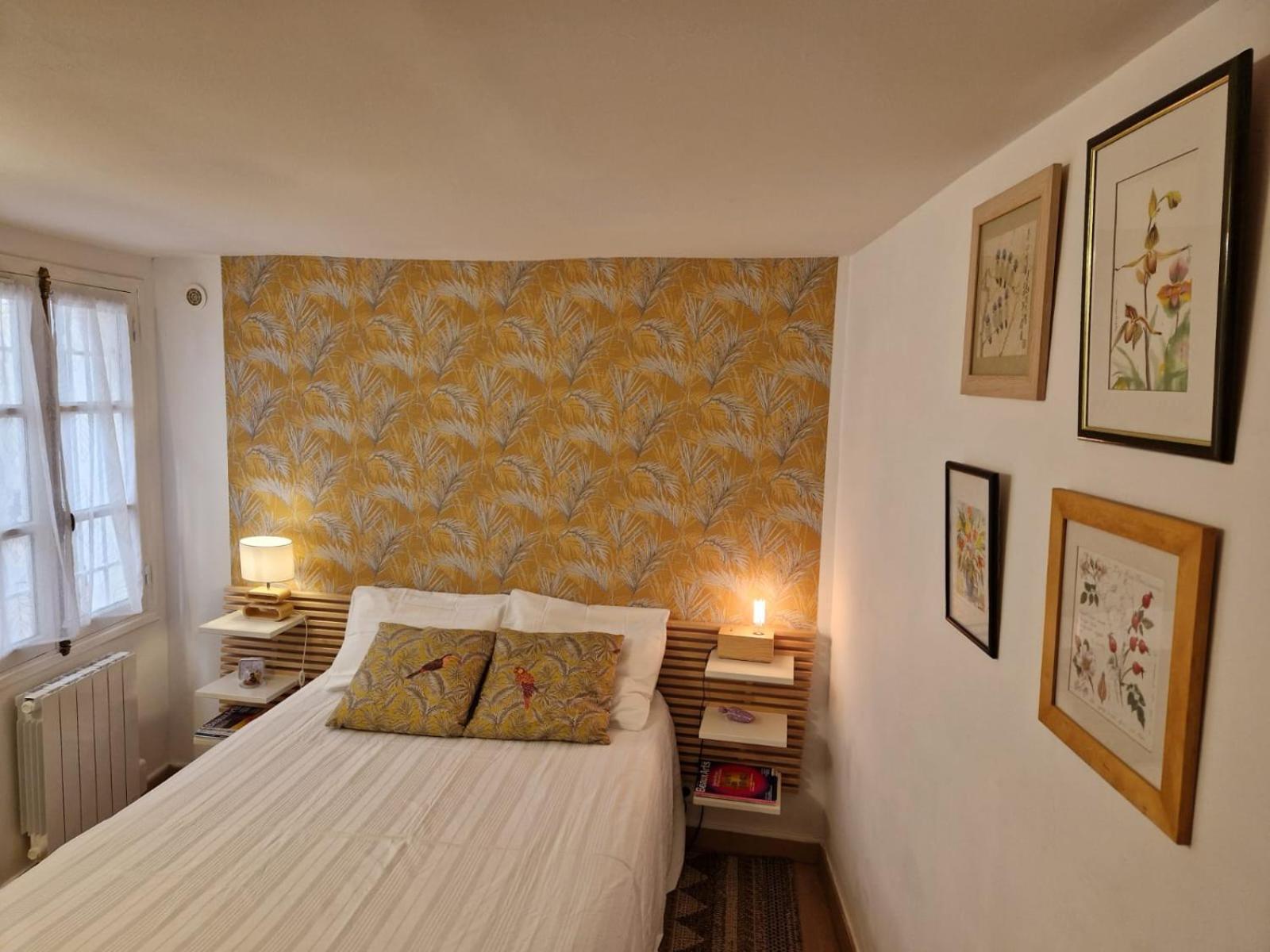 Capucines, Un Jardin Secret Dans Le Centre Historique Apartment Arles Bagian luar foto